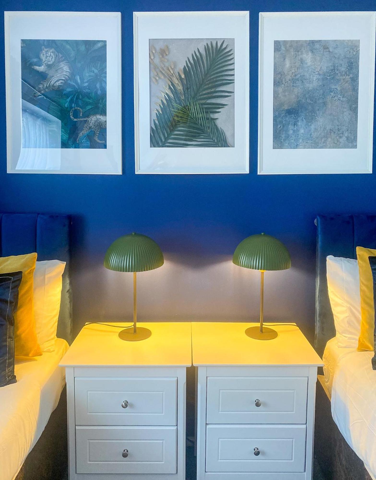 Phoenix House - 2 Double Bedroom House - Business And Corporate Travellers *