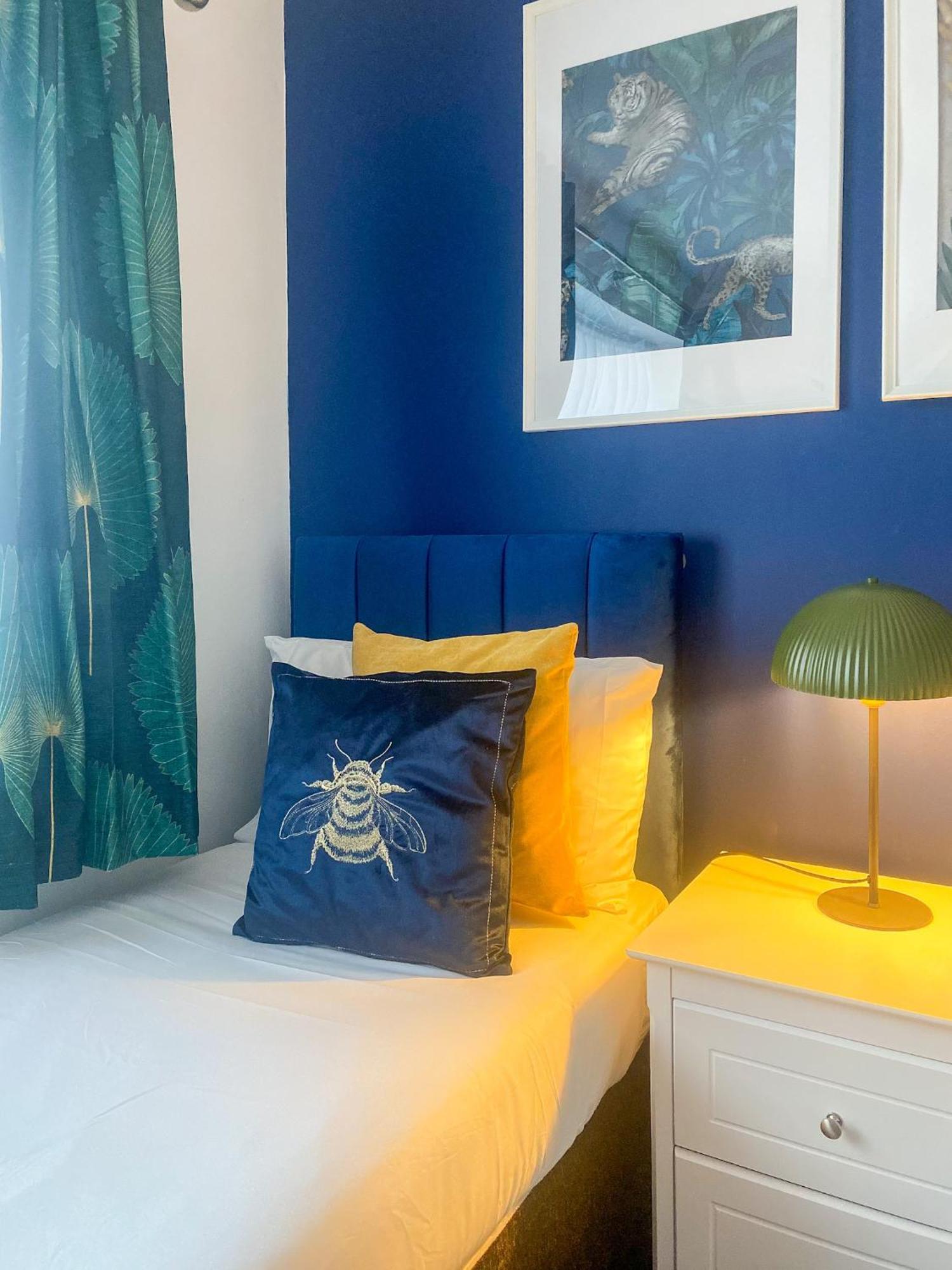 Phoenix House - 2 Double Bedroom House - Business And Corporate Travellers Luton (Bedfordshire)
