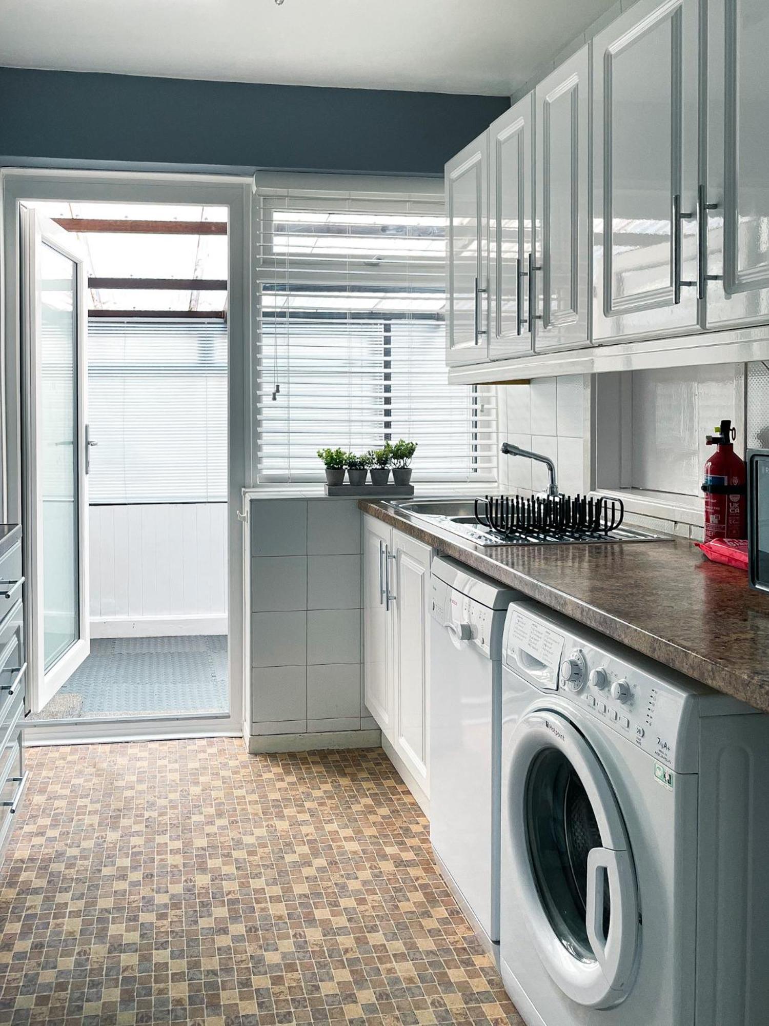 Phoenix House - 2 Double Bedroom House - Business And Corporate Travellers * Luton (Bedfordshire)