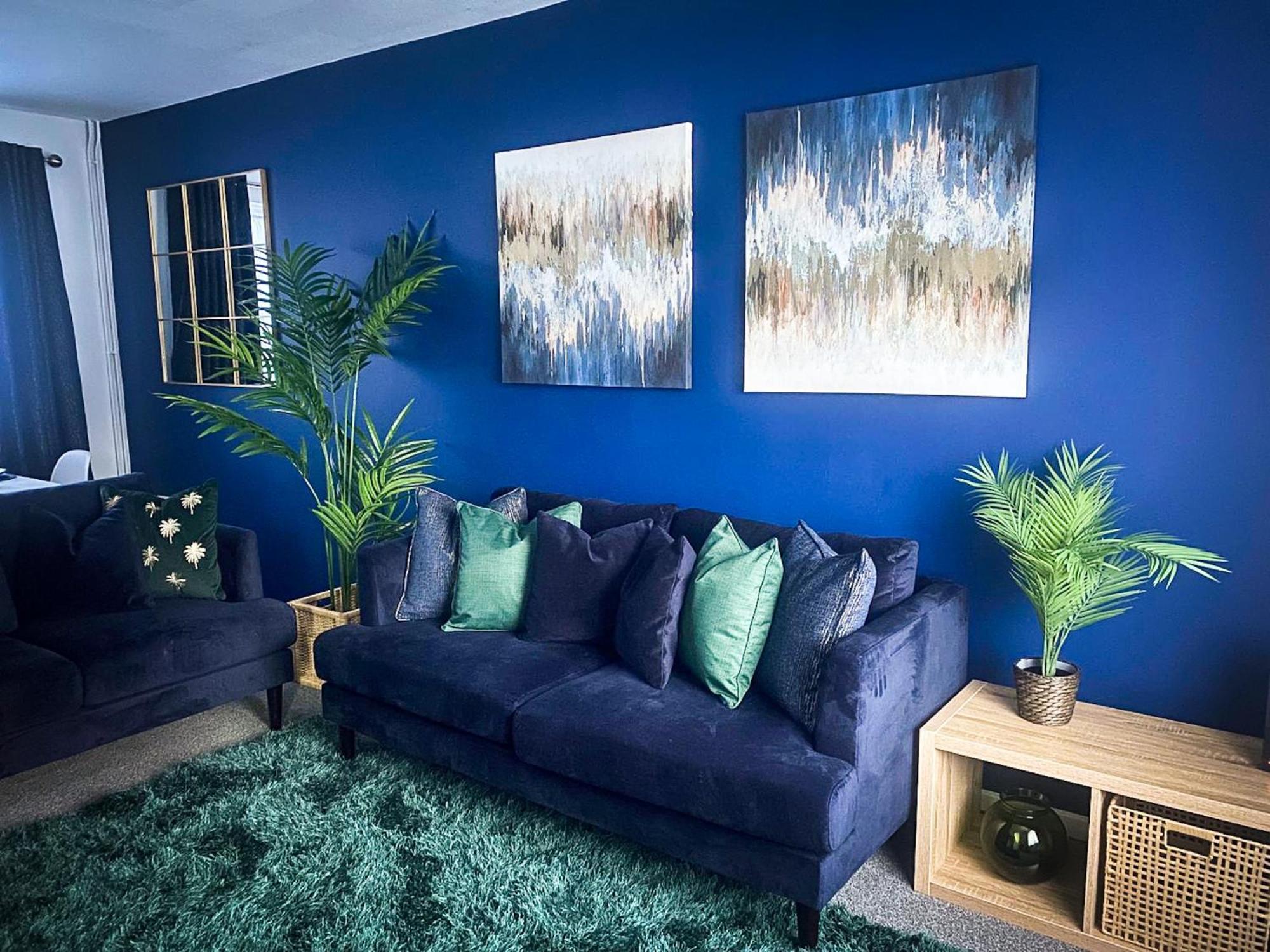 Phoenix House - 2 Double Bedroom House - Business And Corporate Travellers *